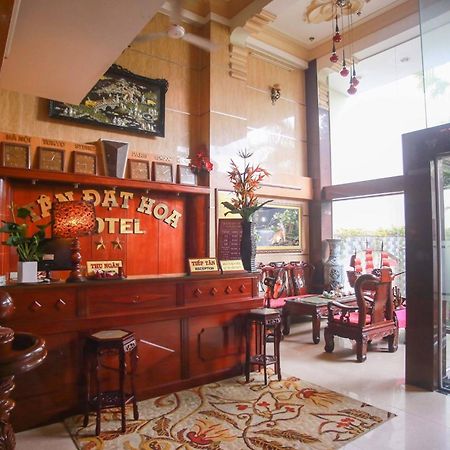 Tan Dat Hoa Hotel & Massage Ho Şi Min Exterior foto