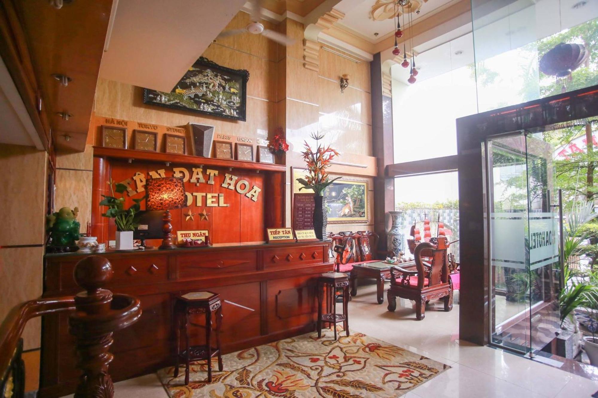 Tan Dat Hoa Hotel & Massage Ho Şi Min Exterior foto
