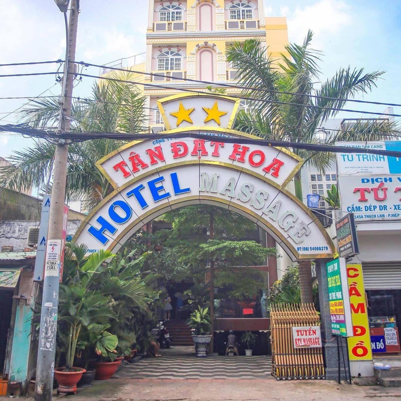 Tan Dat Hoa Hotel & Massage Ho Şi Min Exterior foto