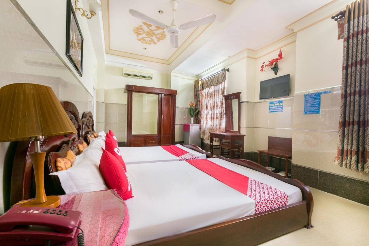 Tan Dat Hoa Hotel & Massage Ho Şi Min Exterior foto
