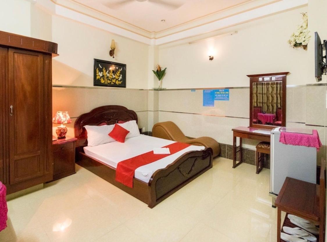 Tan Dat Hoa Hotel & Massage Ho Şi Min Exterior foto